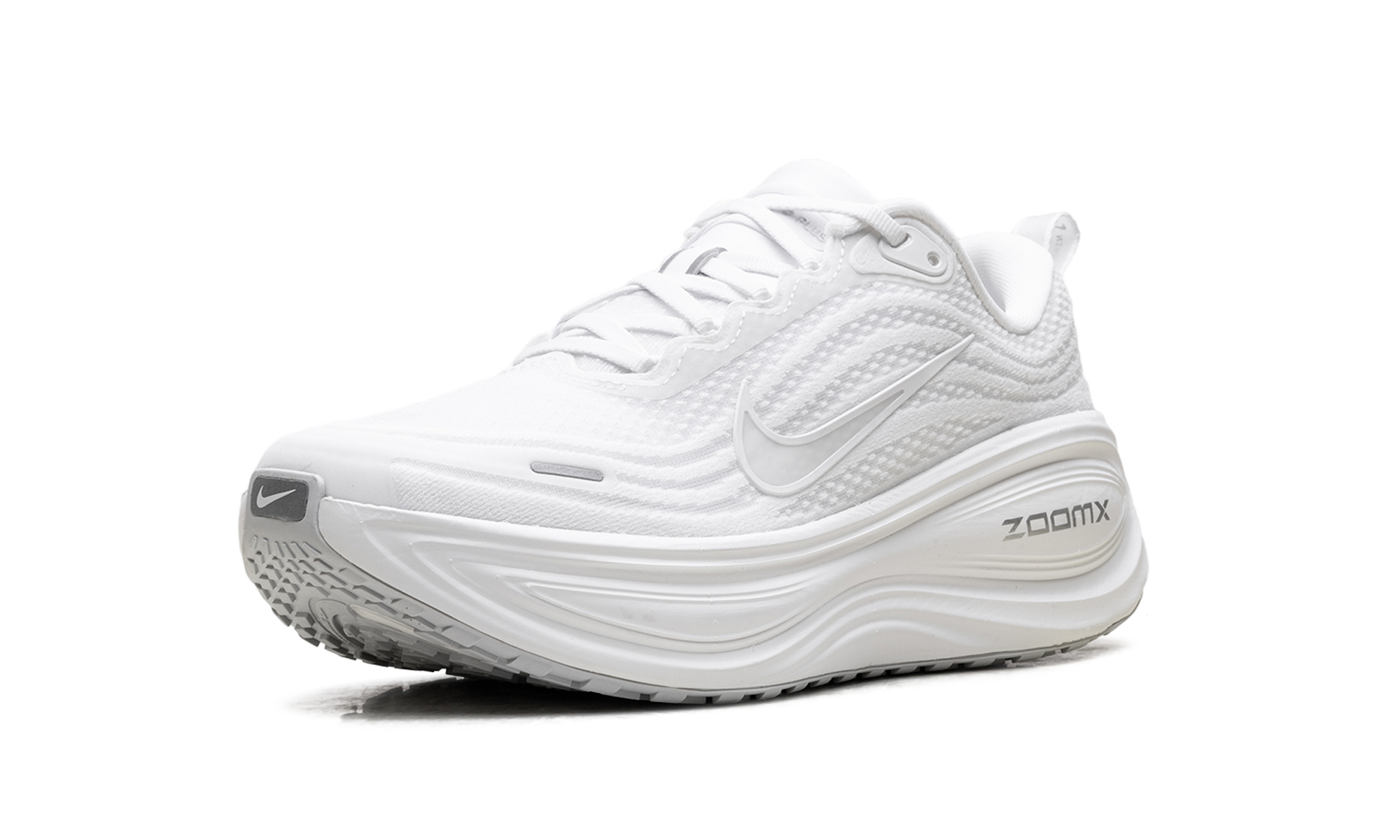 Vomero Plus WMNS"Triple White" HV8154 102
