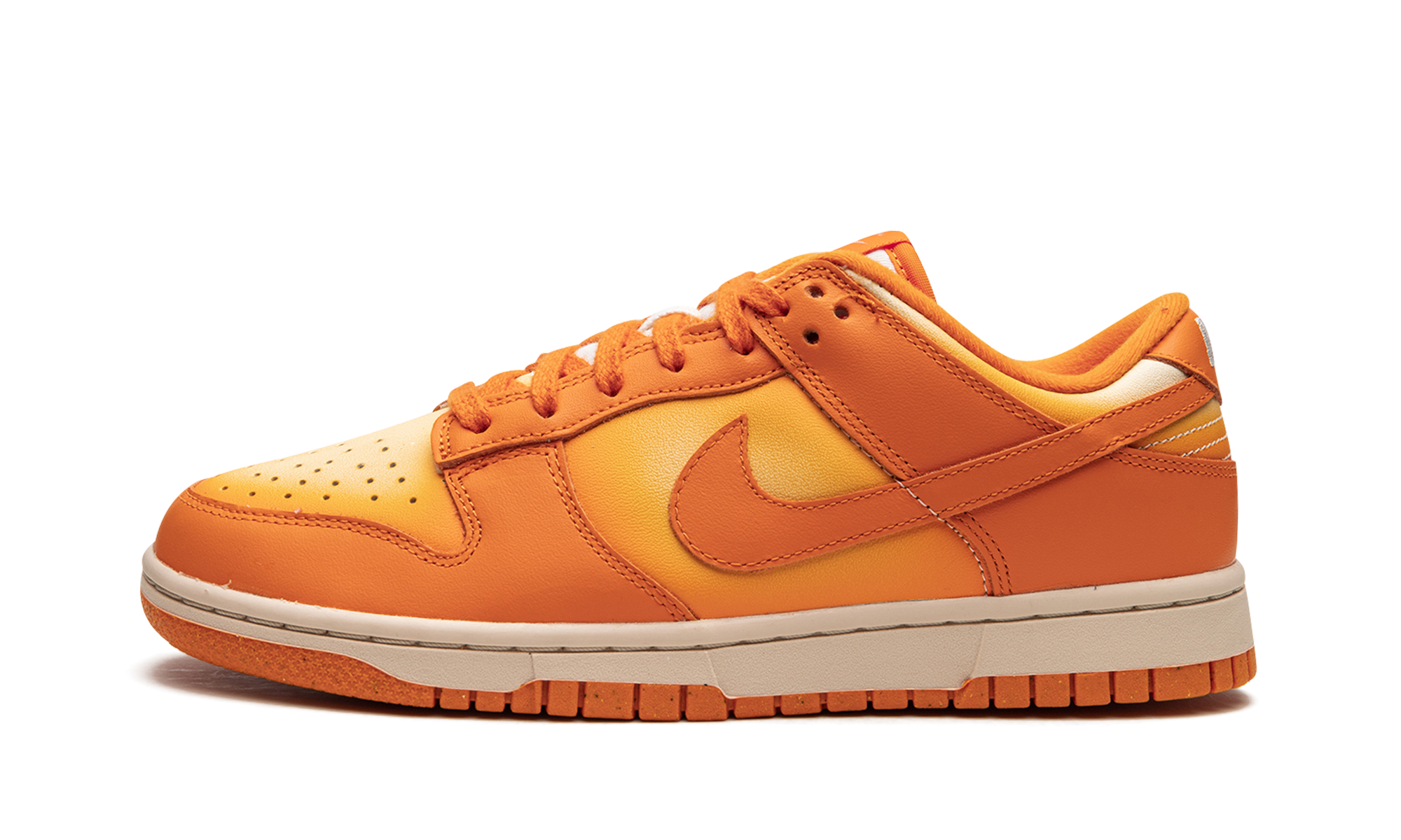 DUNK LO MNS WMNS"Magma Orange" DX2953 800