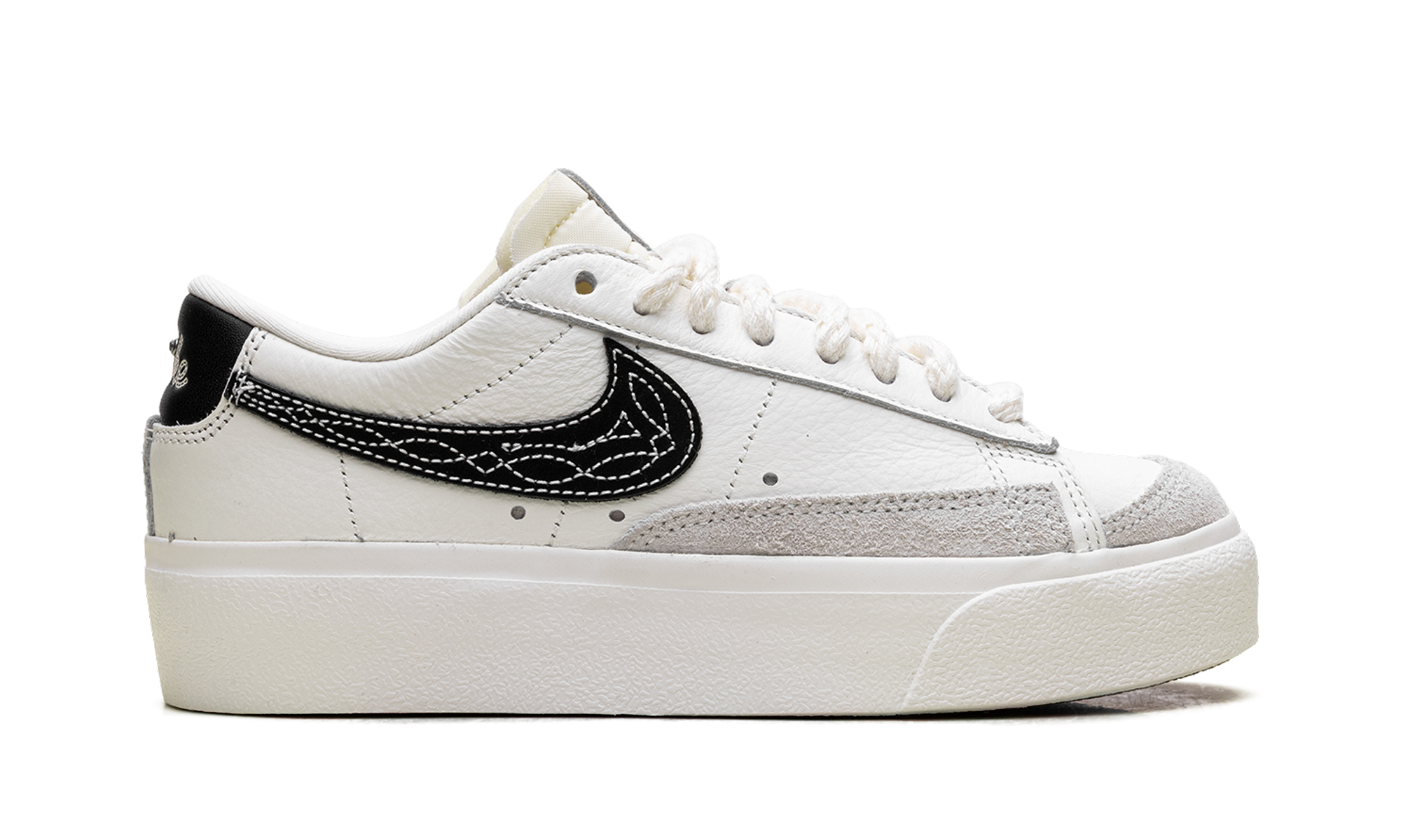 Blazer Low Platform WMNS"Needlework" FJ4556 133