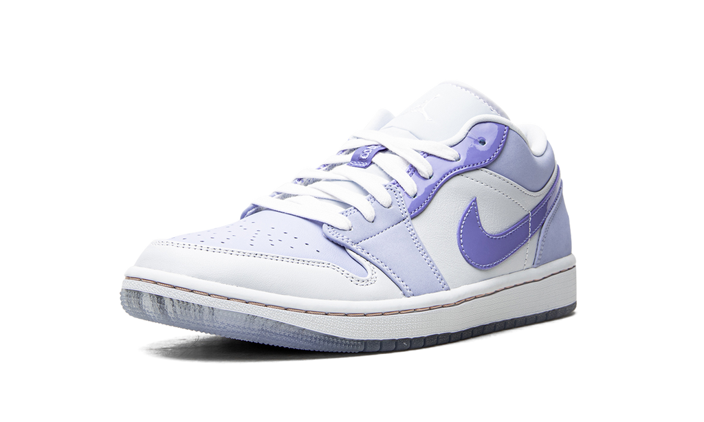 1 Low SE "Mighty Swooshers" DM5442 040