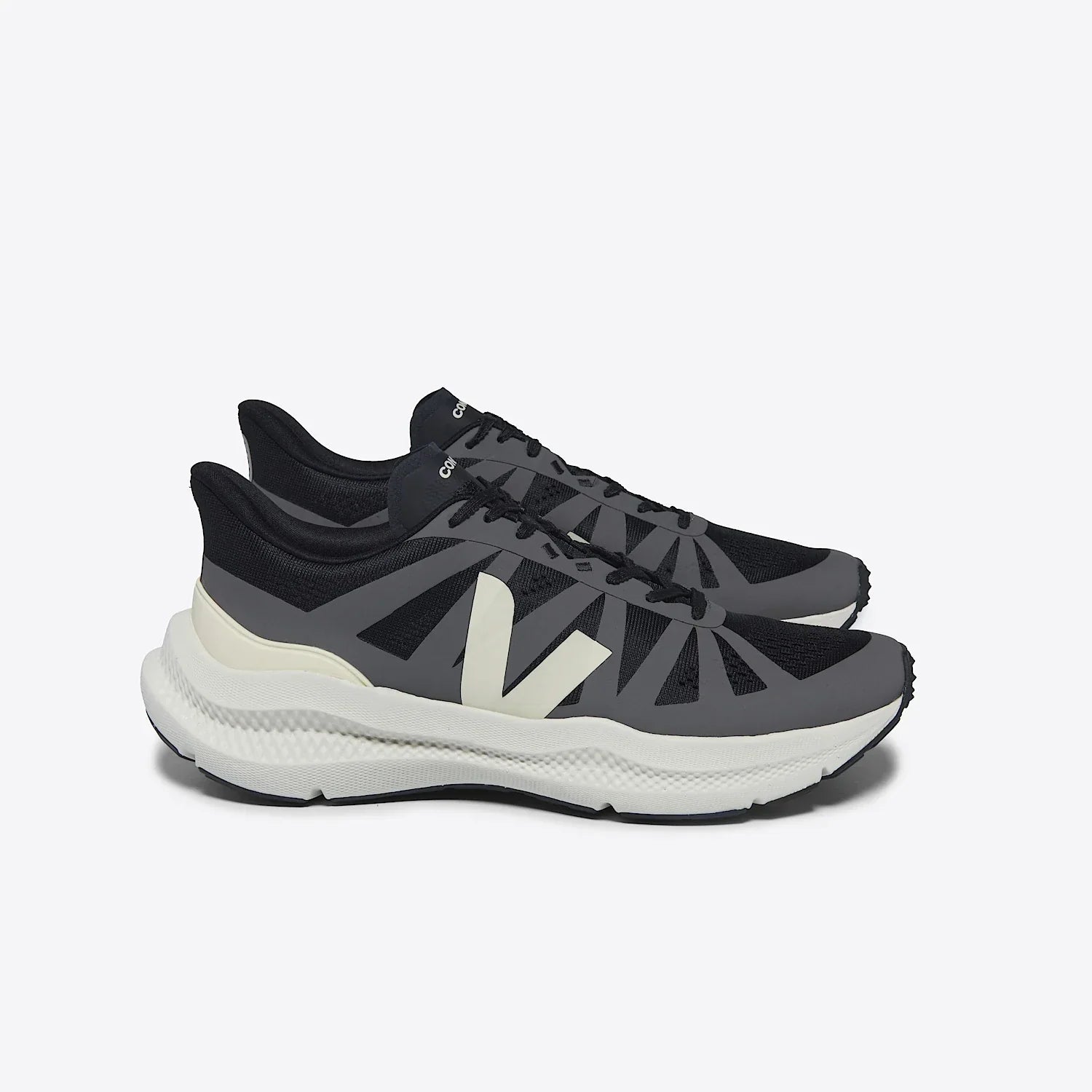 Women's Condor 3 Engineered Mesh in Black Calcaire