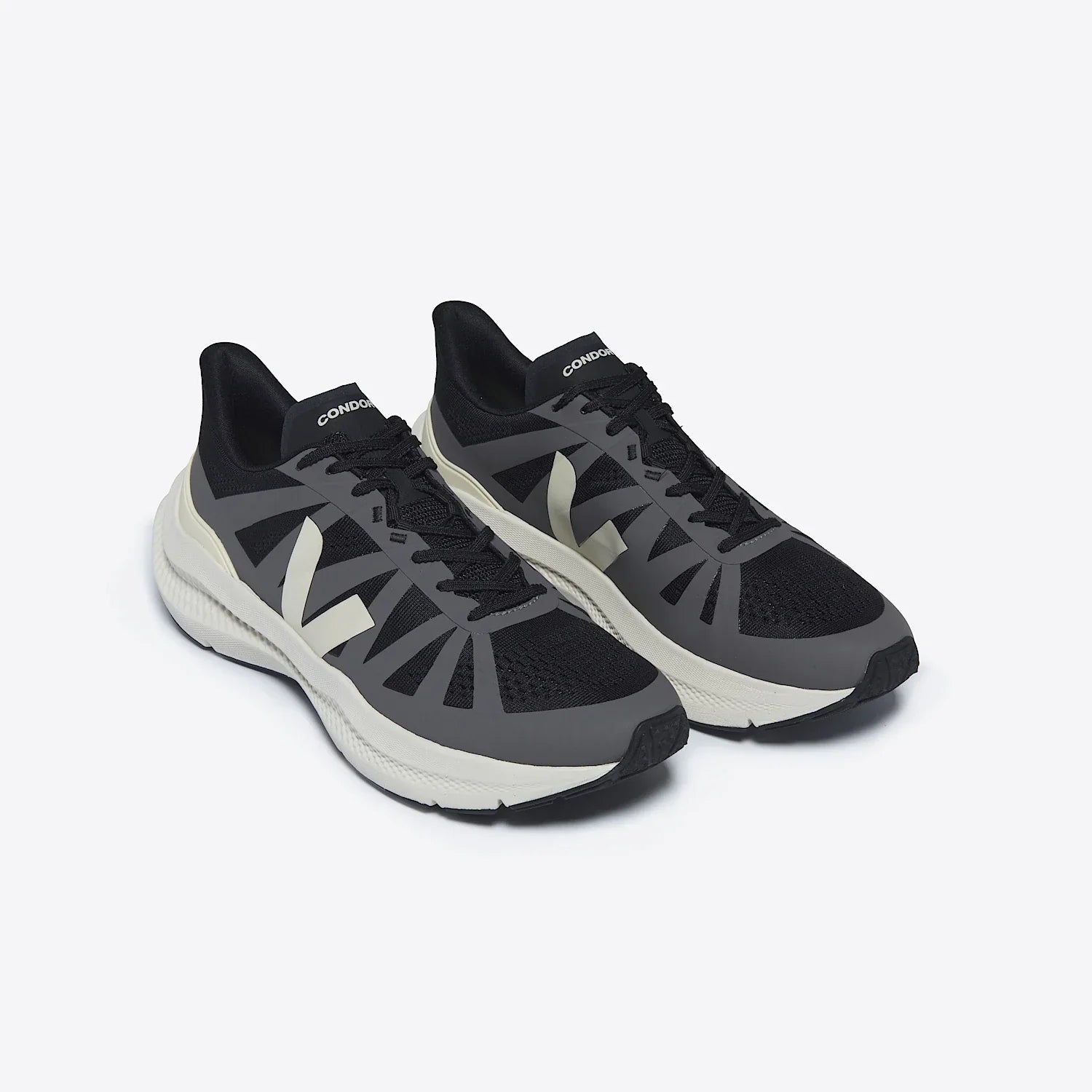 Women's Condor 3 Engineered Mesh in Black Calcaire