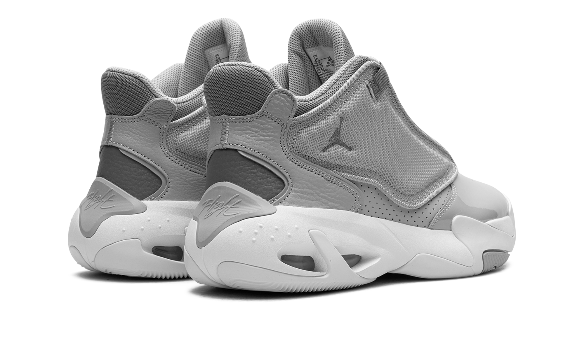 Max Aura 4 "Cool Grey" DN3687 005