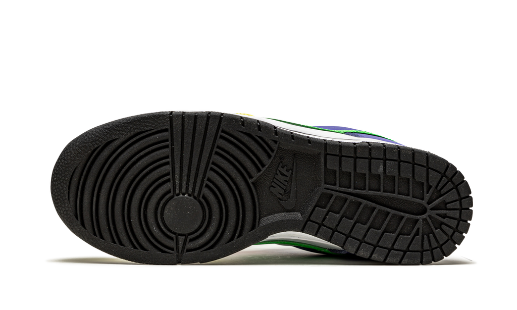 DUNK LOW WMNS"Green Strike" DD1503 106