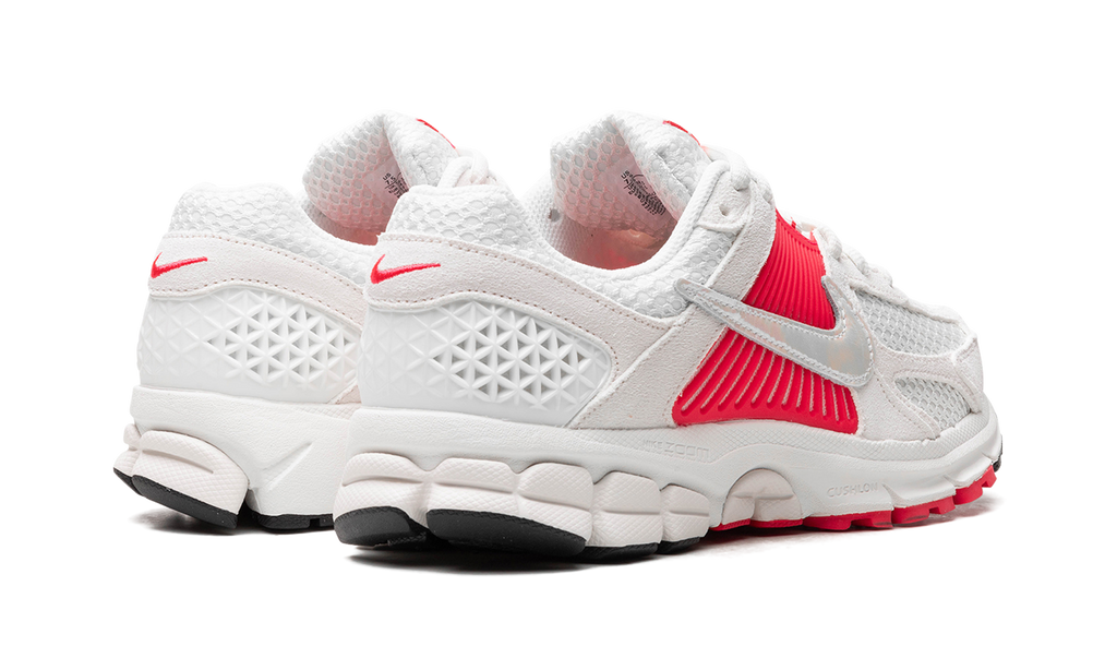 Air Zoom Vomero 5 WMNS"Siren Red" HF5072 133