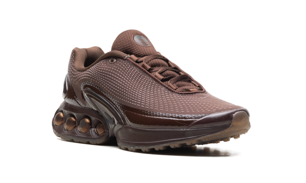 Air Max DN WMNS"Isamaya Ffrench Light Chocolate" HQ3837 200