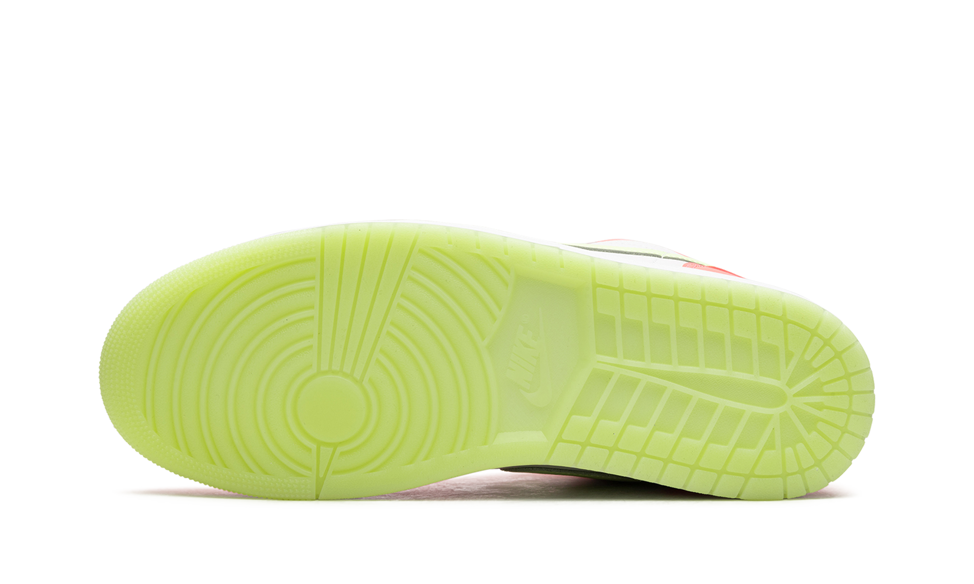 1 Low SE "Lava Glow" FN6772 671