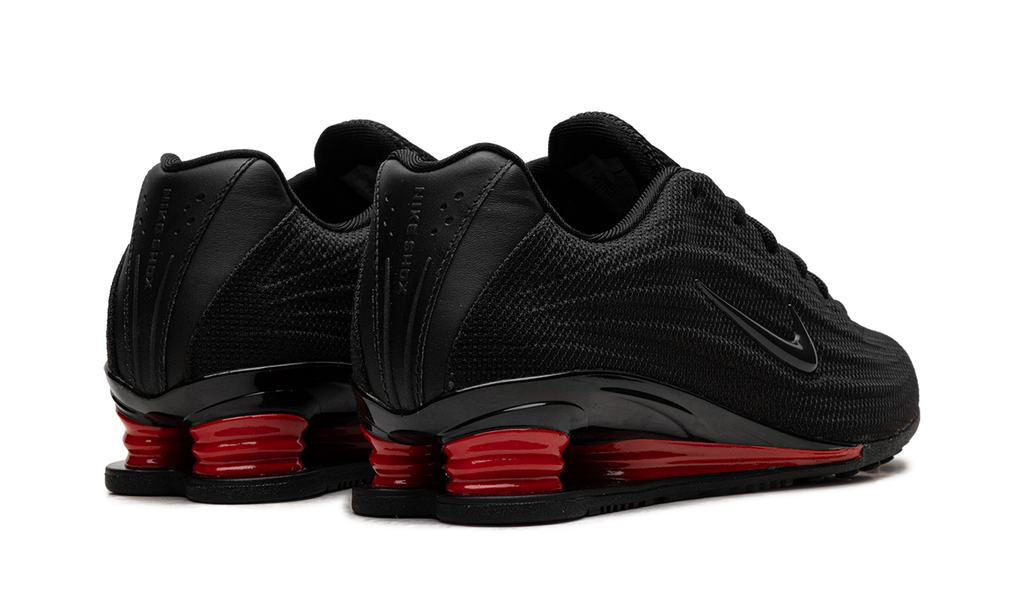 Shox Z WMNS"Bred" HQ7540 002
