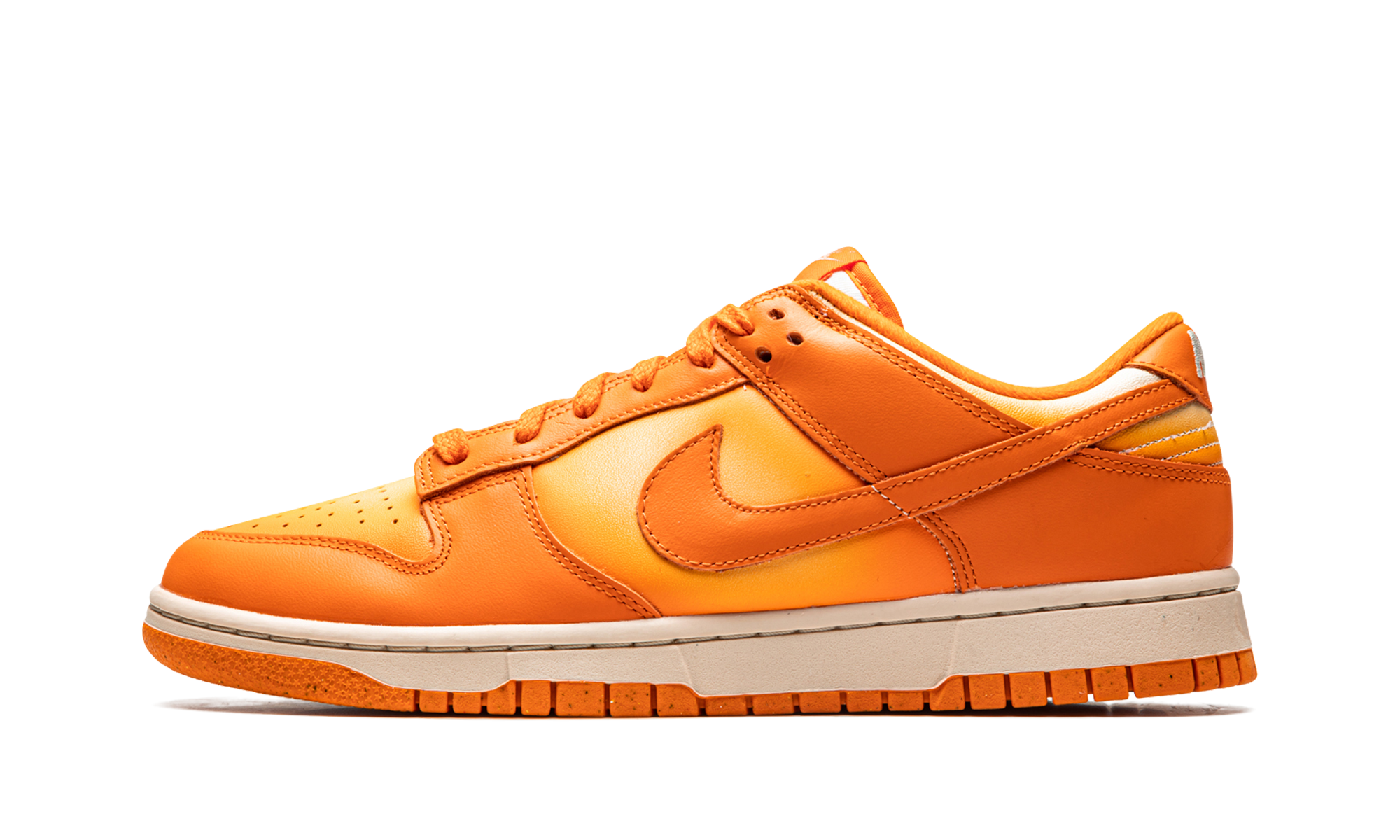 DUNK LO MNS WMNS"Magma Orange" DX2953 800