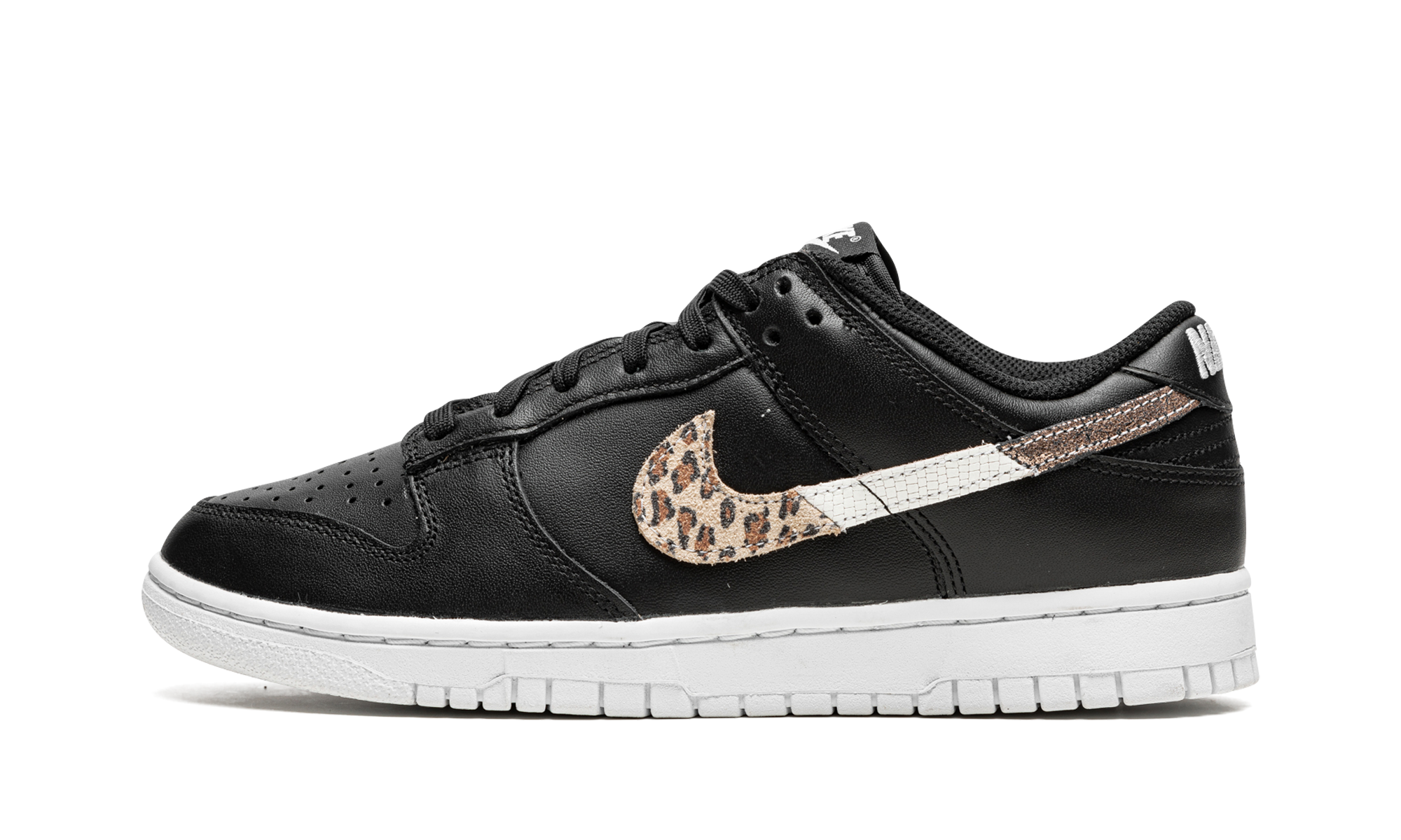 DUNK LO SE WMNS"Animal Instinct" DD7099 001