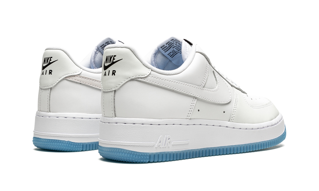 AIR FORCE 1 LO LX MNS WMNS"UV Reactive" DA8301 100
