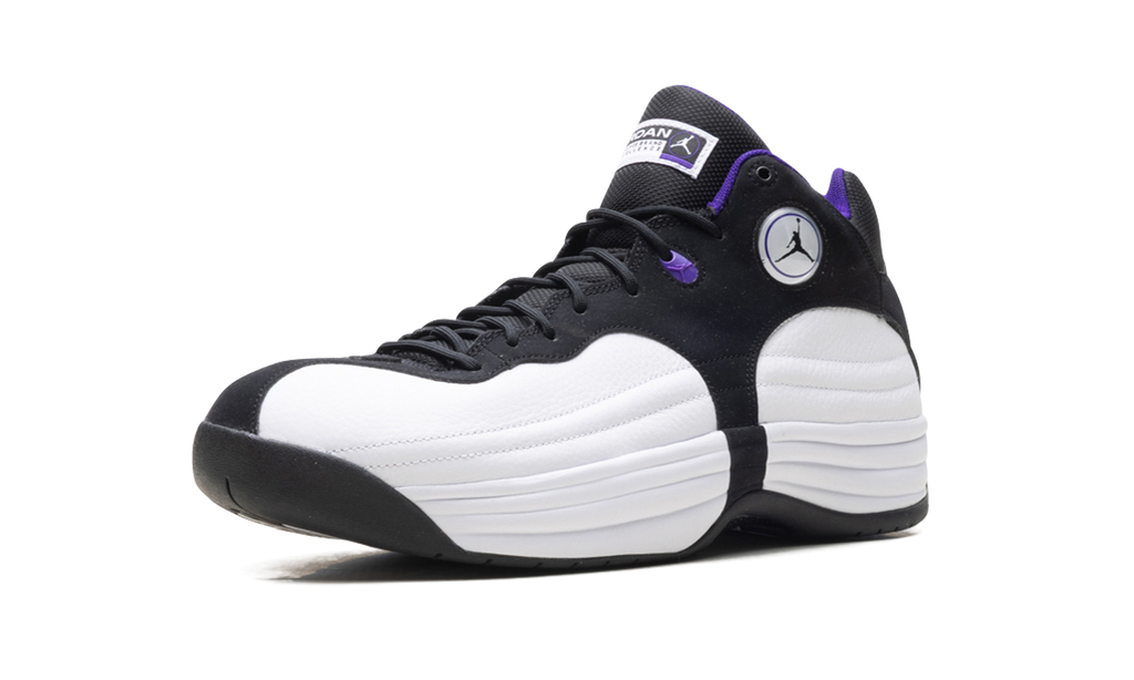 Jumpman Team "White/Field Purple" CV8926 105