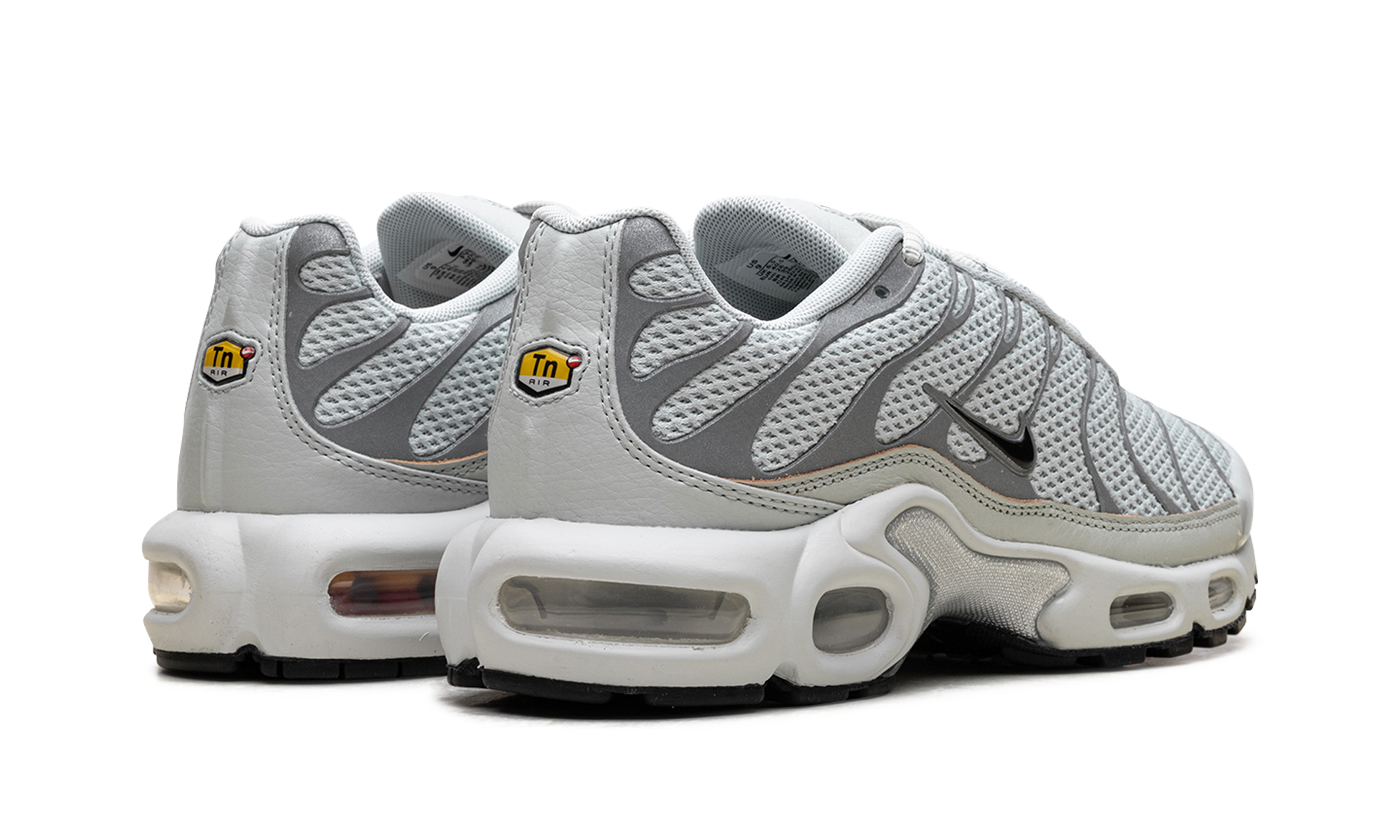 Air Max Plus WMNS"Light Silver" FV8480 002