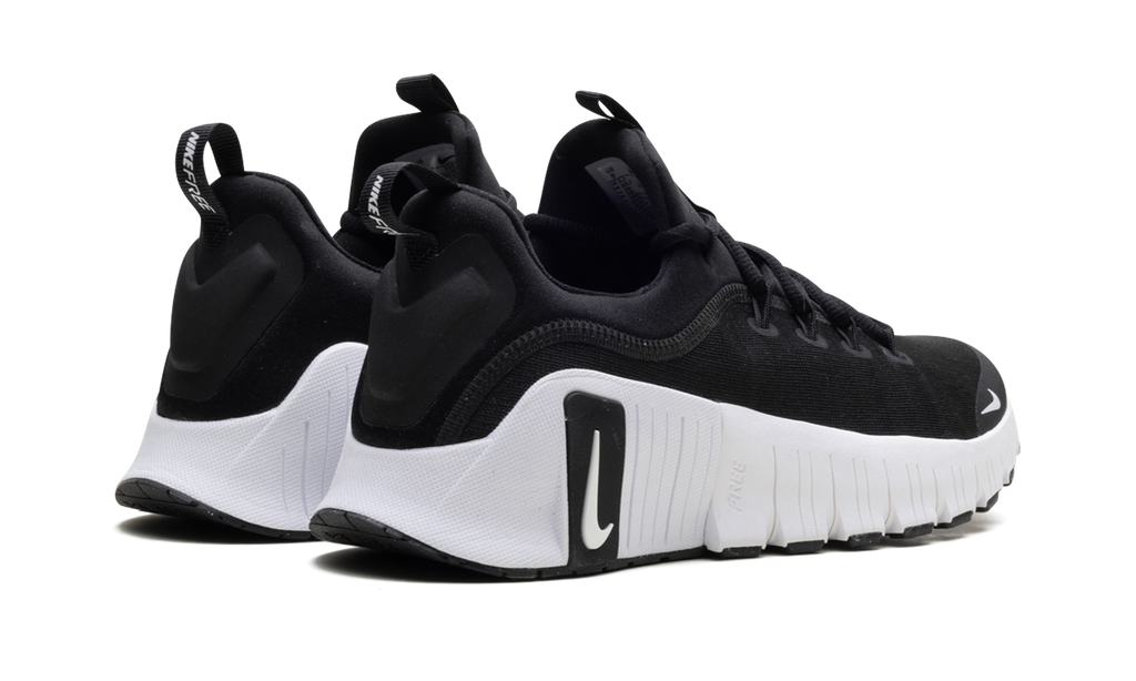 Free Metcon 6 WMNS"Black White" FJ7126 001
