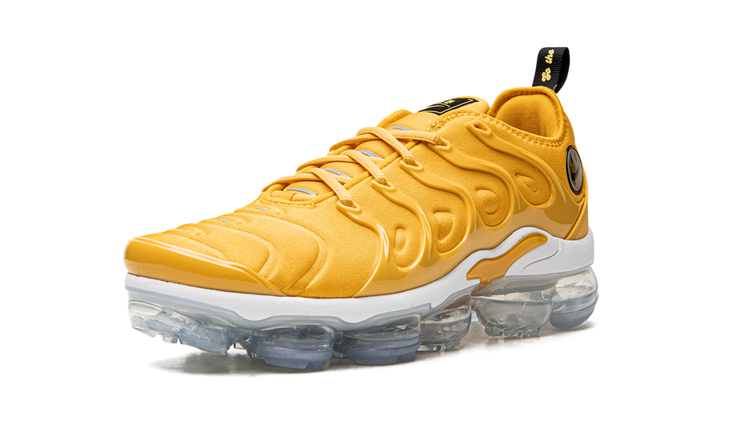 AIR VAPORMAX PLUS OMEN WMNS DO5874 700