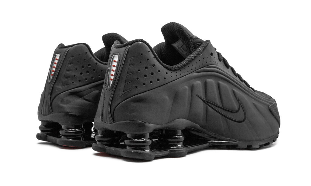 SHOX R4 WMNS"Black" AR3565 004