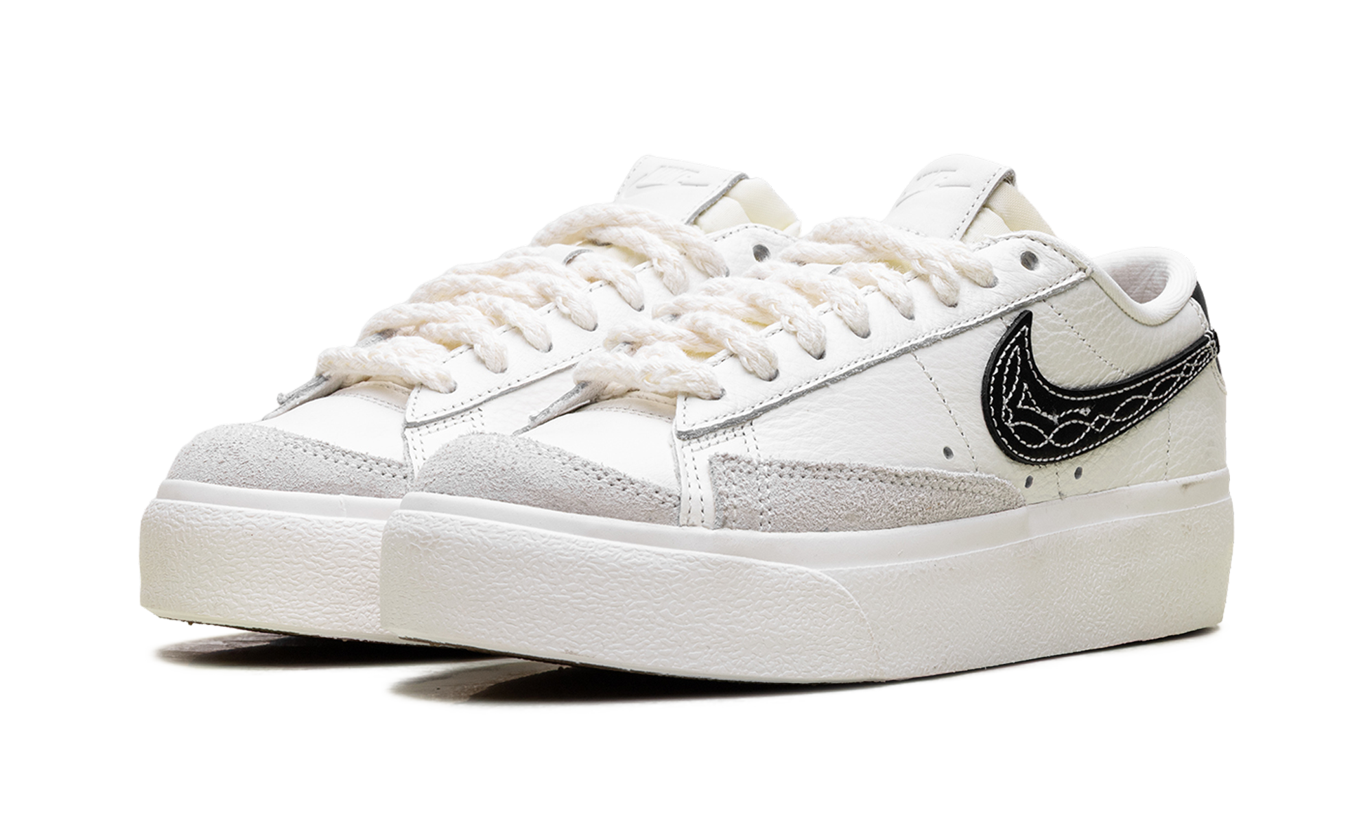 Blazer Low Platform WMNS"Needlework" FJ4556 133