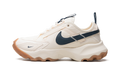 TC 7900 WMNS"Pale Ivory Armory Navy" DD9682 103