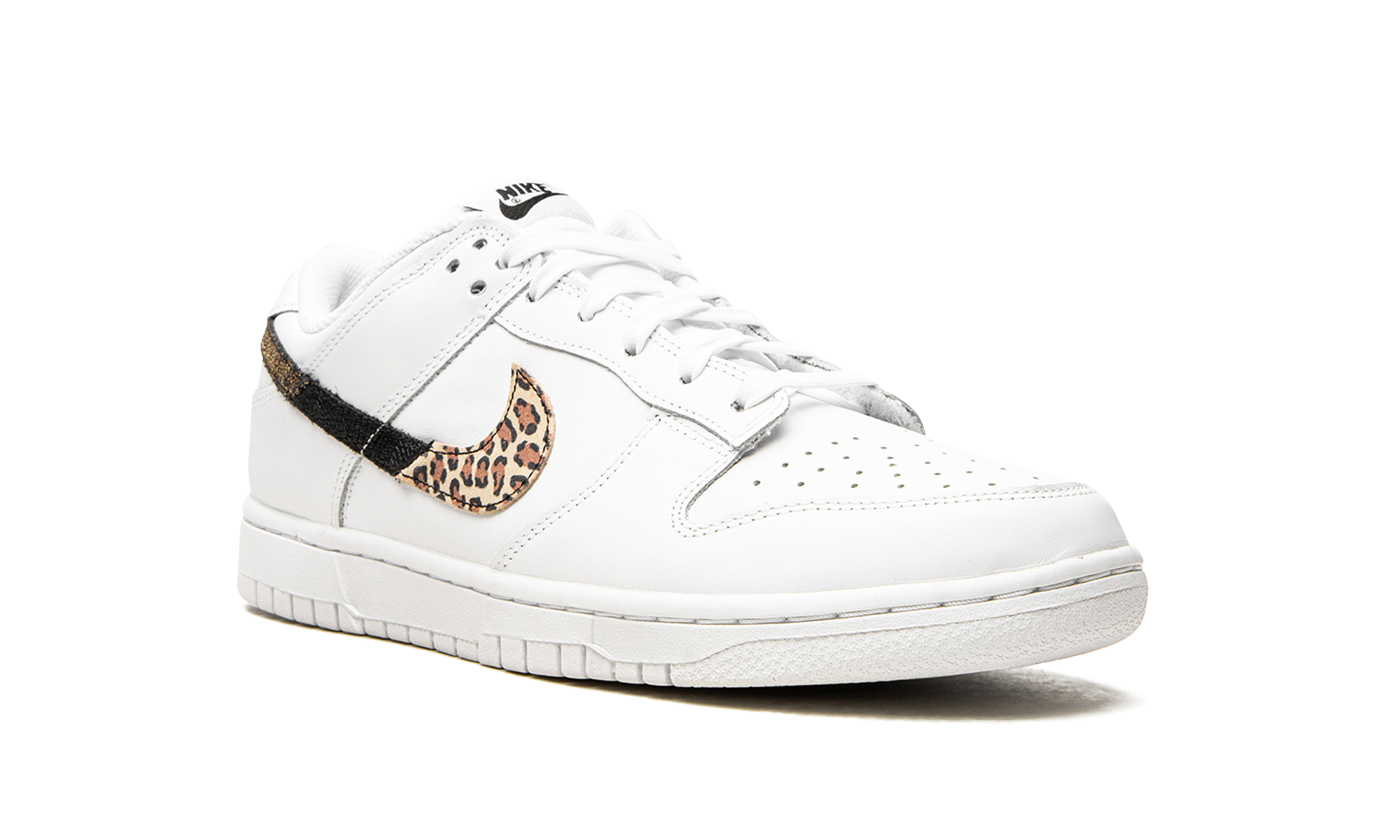 DUNK LO SE WMNS"Animal Instinct" DD7099 100
