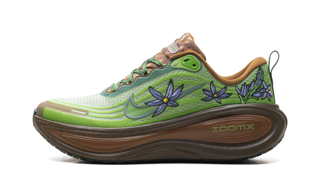 Vomero Plus WMNS"Doernbecher" IO7687 921